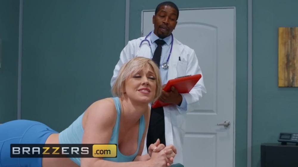 Dee Williams - Brazzers -Blonde milf Dee Williams gets anal checked by bbc - tube8.com