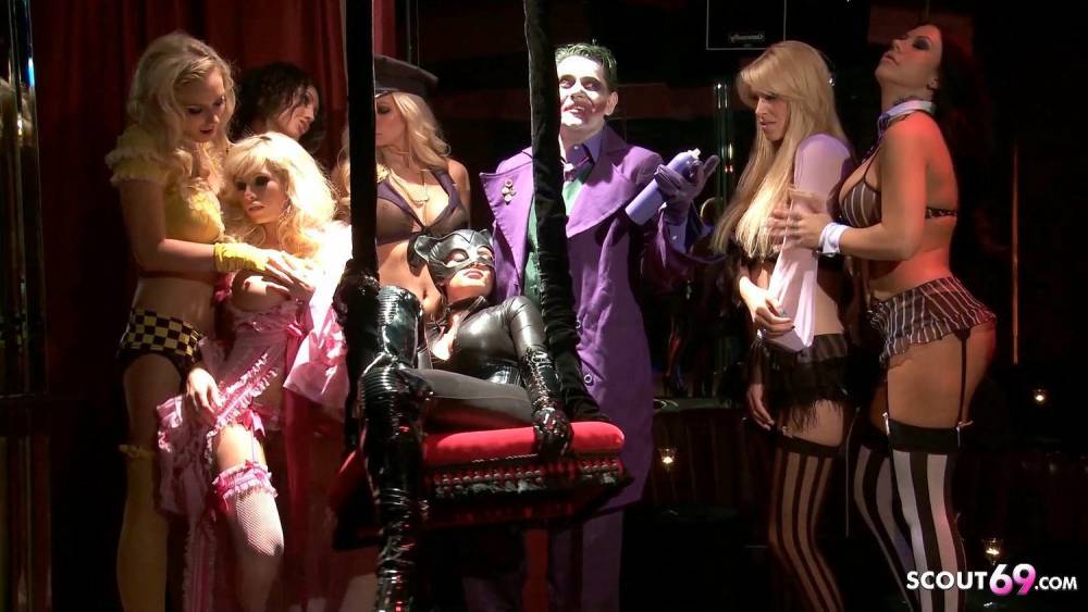 Batman Porn Parody Gangbang Group Sex Party with Catwoman - xhamster.com