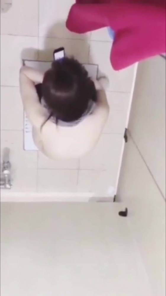 spy toilet - xhamster.com