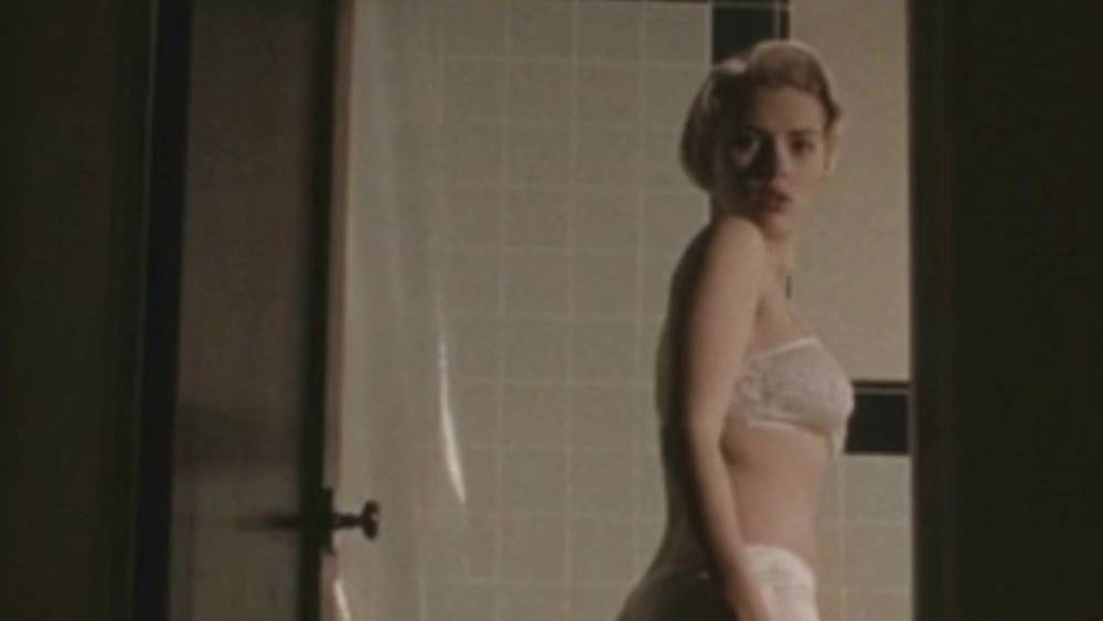 Scarlett Johansson in The Black Dahlia (2006) - xh.video