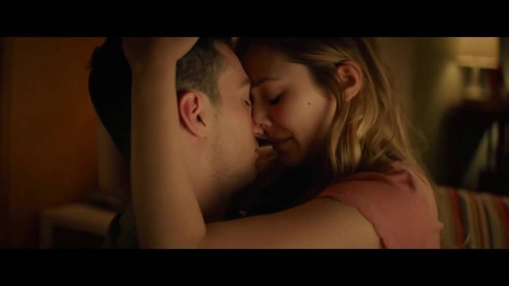 Elizabeth Olsen - Godzilla 2014 Sex Scene ( FAKE ) - xh.video