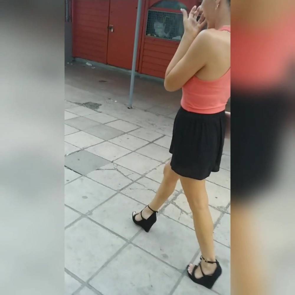 Slutty hungarian girl smoking at walking - xh.video - Hungary