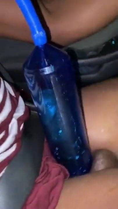 Pleasing Daddy In The Car - xh.video