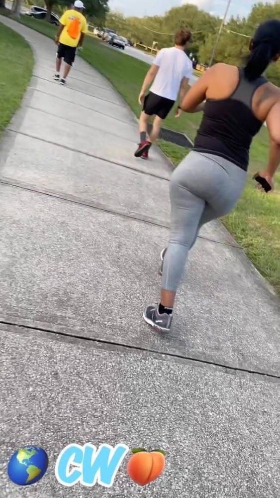 Phat booty power walk (snippet) - xh.video - Usa
