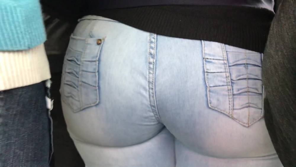 BEAUTIFUL ASS IN FIT JEANS - PART 2 - xh.video - Usa