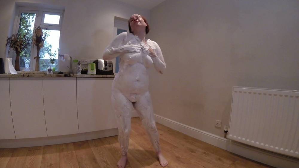Naked Dance in Shaving Foam - xh.video - Britain