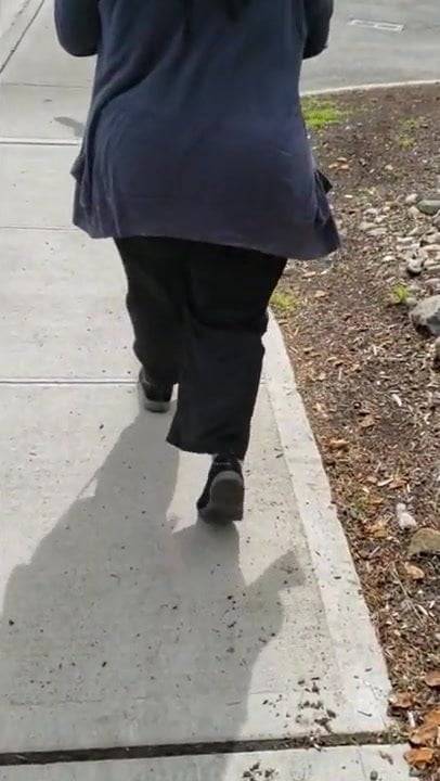 Arab ass walking hijab - xh.video