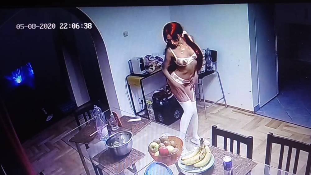 Young girl in lingerie (Spy) - xh.video