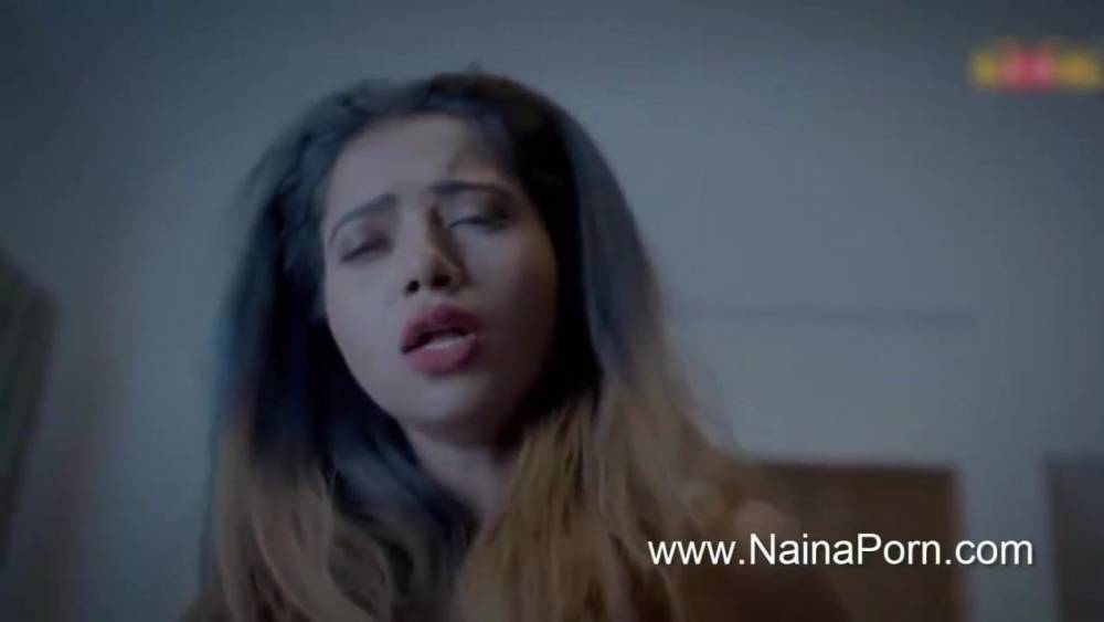 Indian desi milf bhabhi in thong feneo movies web series - xh.video - India