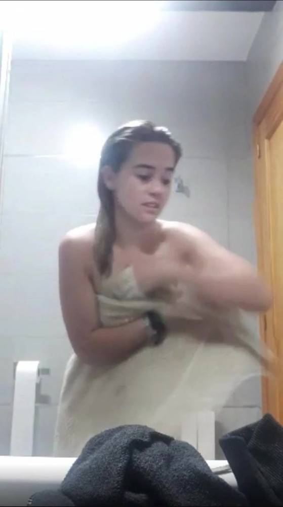 Cutie With Towel Slips - xh.video