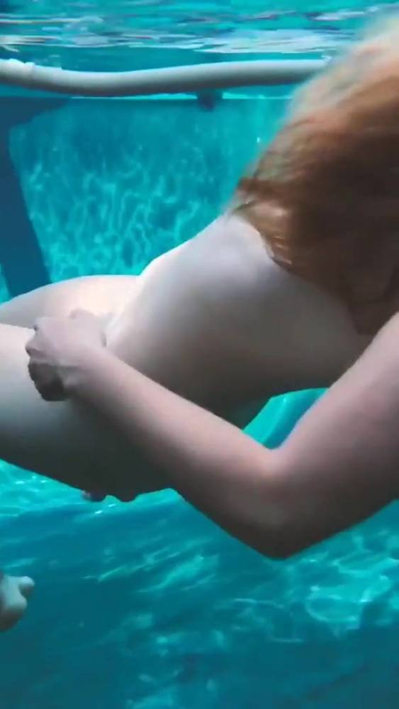 Nude swimming teen - xh.video
