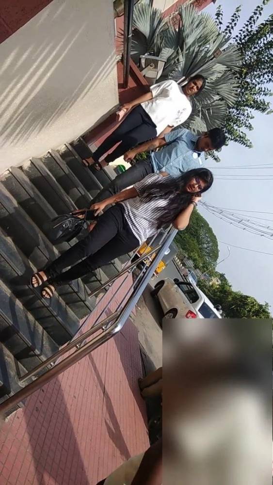 Desi candid bouncing boobs on stairs 6 - xh.video - India