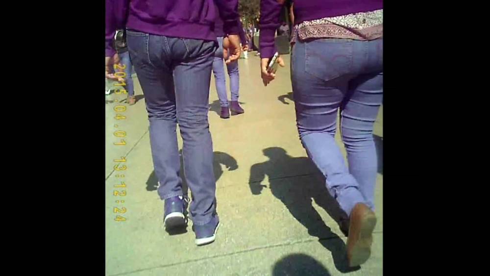 The smooth movement of her fat buttocks - xh.video - Mexico