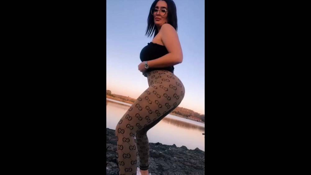 Funny Curvy Beautiful Latina girls on TikTok - xh.video - Venezuela