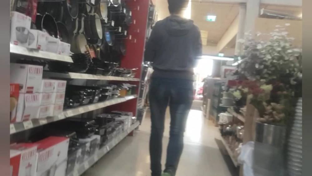 Milf ass in jeans shopping - xh.video - Germany