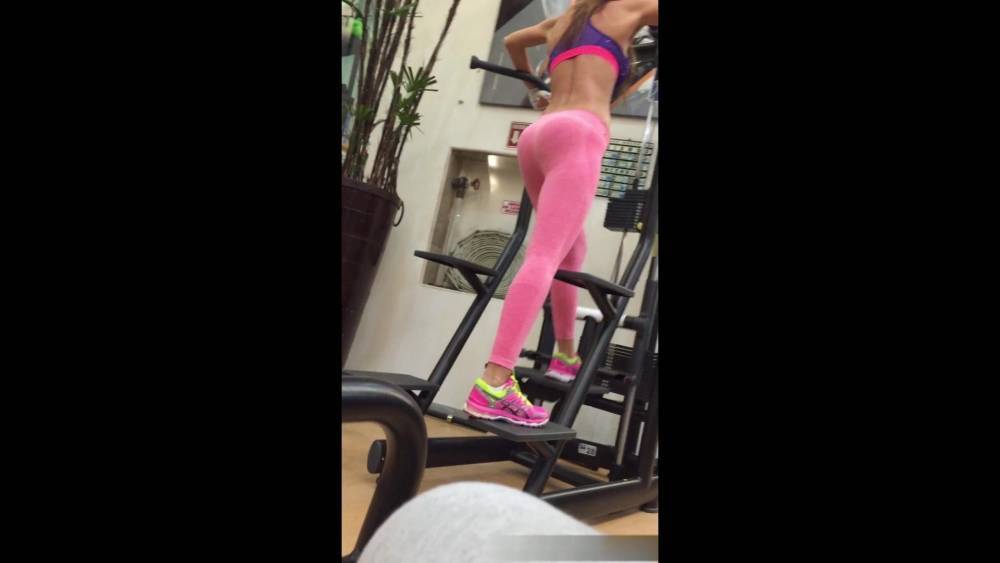 GYM - Pink Perfect Ass on Leggings - xh.video