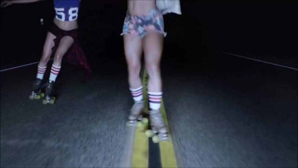 SKATER GIRL SEXY - GO GRL FORCE! - xh.video