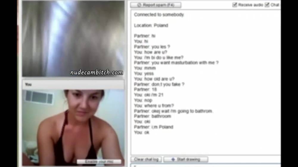 Two hot girls playing with each other on sexcam - xh.video