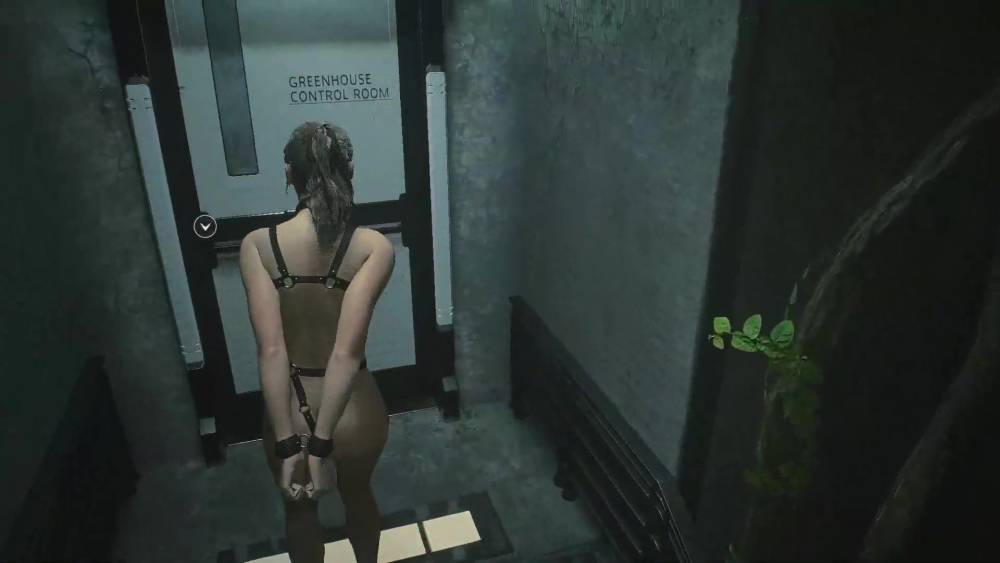 Resident Evil 2 Claire BDSM Escape - xh.video