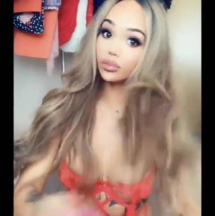 Shaky - xh.video