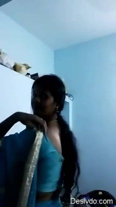 Indian tamil aunty selfie to her husband - xh.video - India