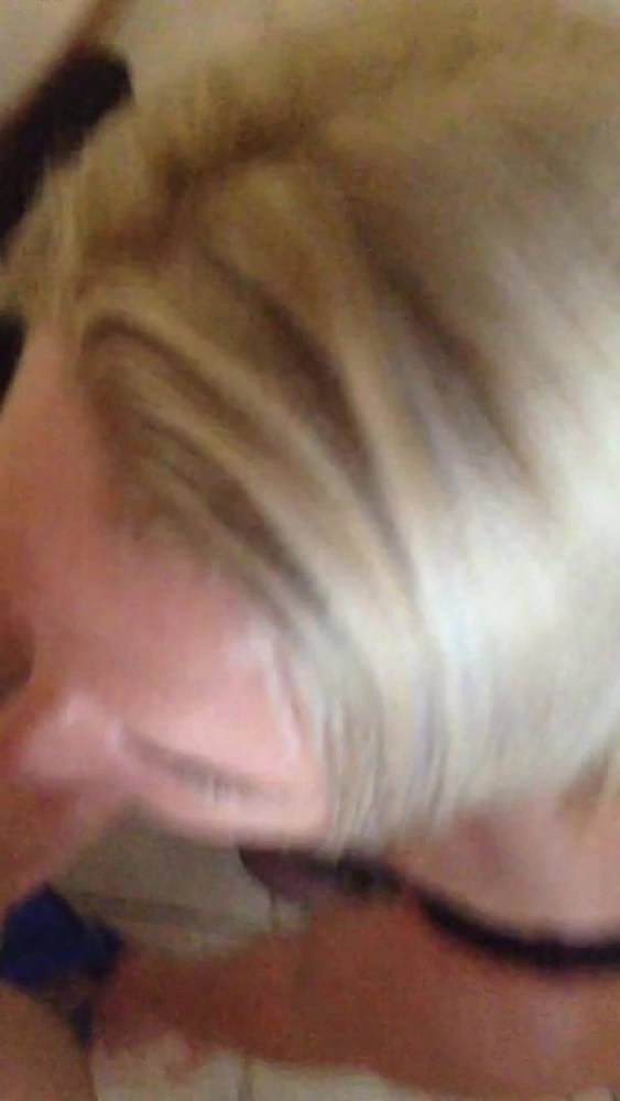 Blonde wife blowjob tease - xh.video - Australia
