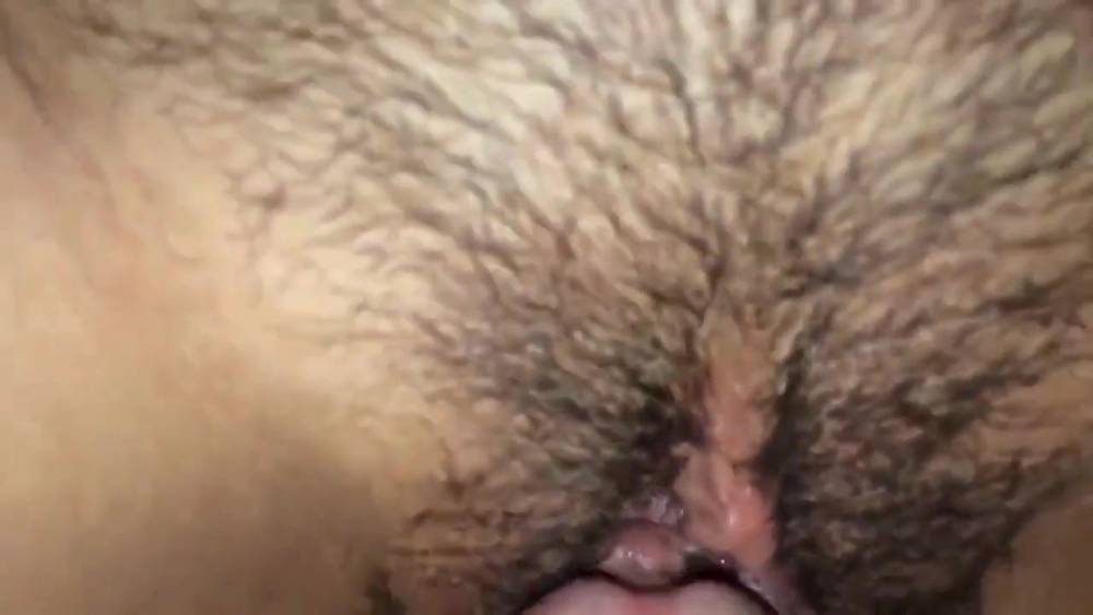 frotando pinga con labios vaginales - xh.video