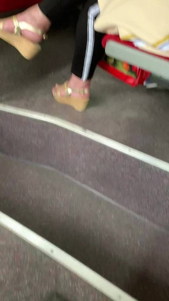 Polnische Granny milf in High Heels - xh.video