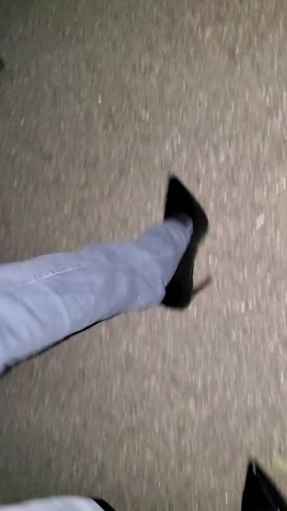 Do you like my new heels? - xh.video