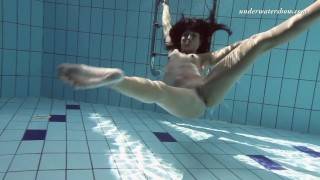 Zhanetta super sexy underwater slut - pornhub.com