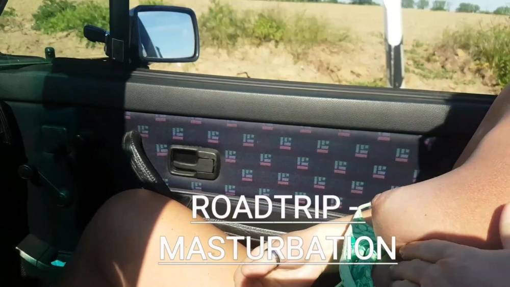 Masturbation outside wife in car - xhamster.com