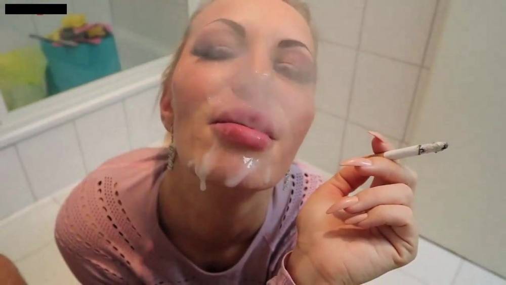 Sexy Deutsche Raucherin mach ihn in einer Minute abspritzen - xhamster.com