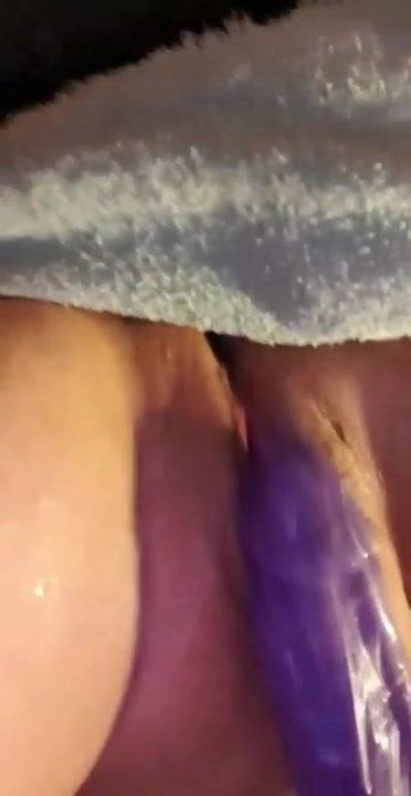 Welsh Mature Squirting On Snapchat PART 3 - xh.video - Britain