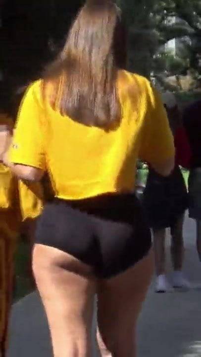 whore on display - xh.video