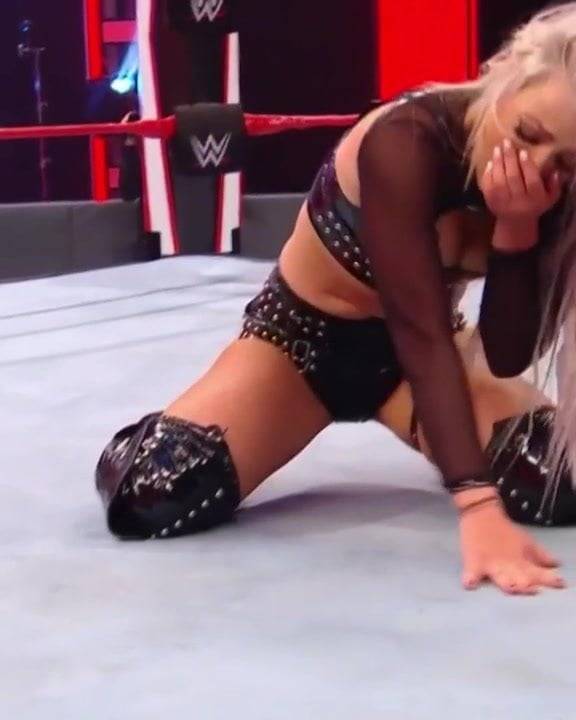 WWE - Liv Morgan on her knees - xh.video - Usa