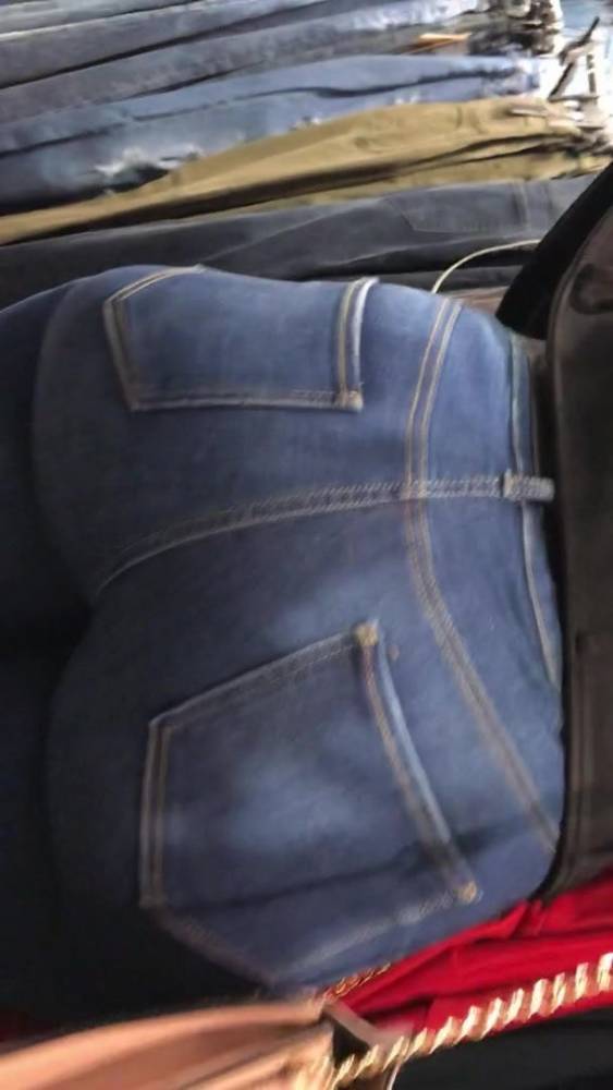 Big ass pawg teen jeans - xh.video