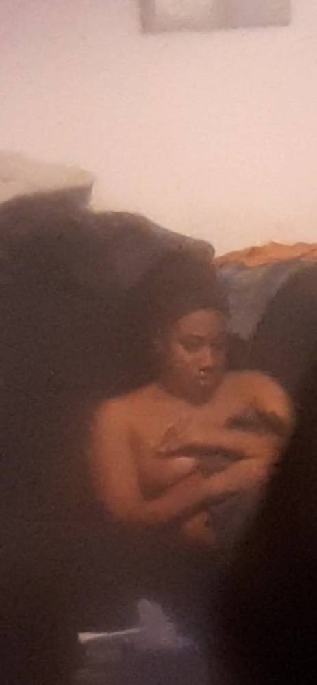 Window spy on hot black woman - xh.video
