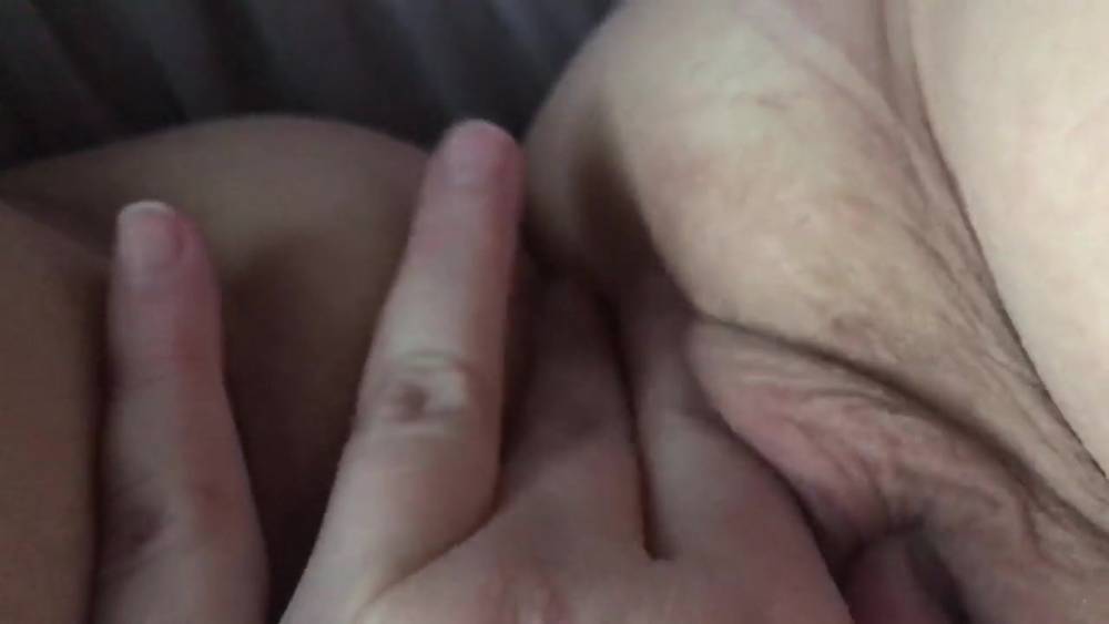Fingering Pussy - xh.video