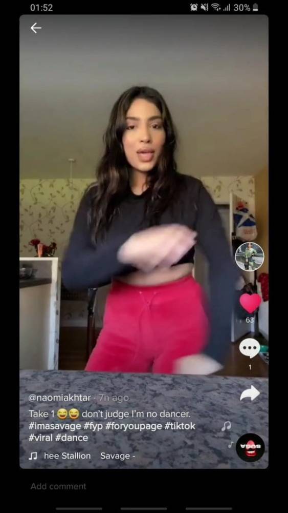 Naomi akhtar bengali moving her ass - xh.video - Britain