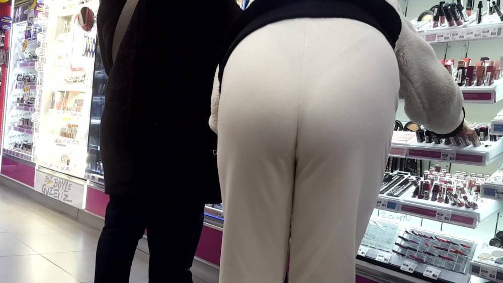 Gf after Gym, her sexy ass in thong seen in public - xhamster.com