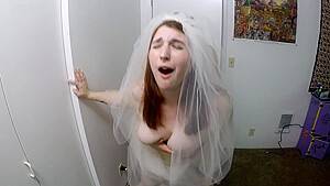 Bride Fucks Best Man Before Leaving To Her Wedding - hdzog.com