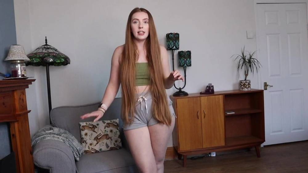 New hot beautiful girl try on leggings cameltoe camel toe - xhamster.com
