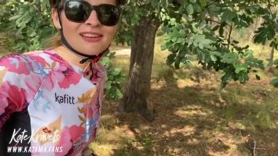 Beauty Cyclist Asked Me To Fix Her Bike And Paid With A Sloppy Outdoor Blowjob -katekravets - hclips.com