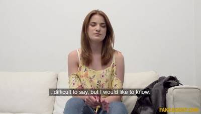 Kizzy Sixx love it doggystyle - veryfreeporn.com