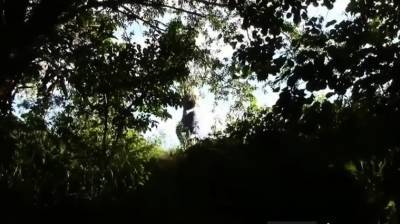 ein Spaziergang im Park im Fluss zu ficken - icpvid.com - Germany