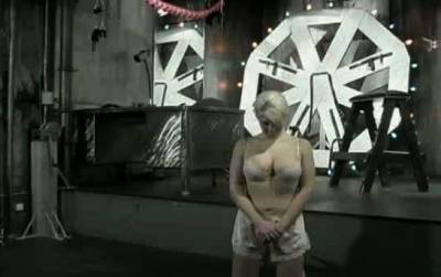 Divine woman is playing with sex tools - icpvid.com