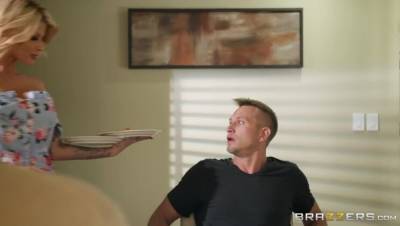 Bill Bailey - Joslyn James - Sneaky Mom, Clueless Dad - veryfreeporn.com - Usa