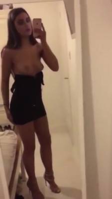 Masturbates For Me - hclips.com