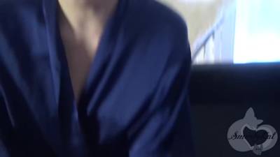 Milf Couch Action - hclips.com