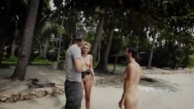 Blond teen with small tits moans loudly during a sensual fucking with random guy on the beach - sunporno.com